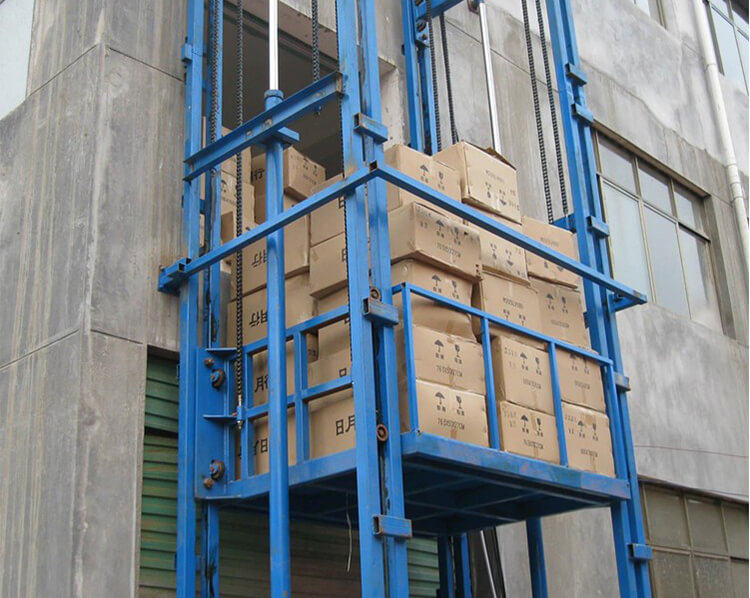 rail cargo lift